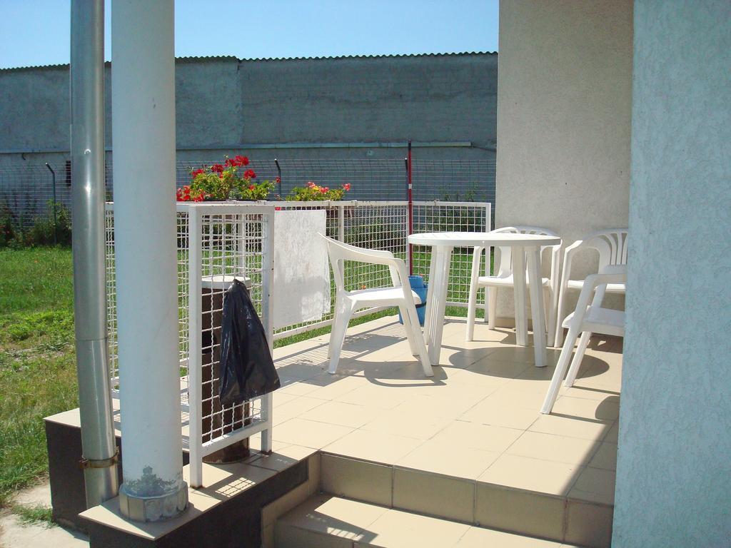 Termal Kemping Apartmanok Tiszaújváros Rum bild