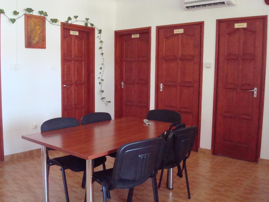 Termal Kemping Apartmanok Tiszaújváros Exteriör bild